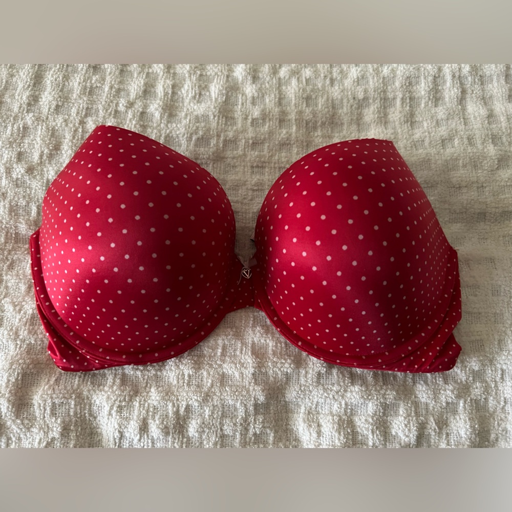 Victoria’s Secret Body by Victoria Perfect Shape Bra 34DDD F75 Red Polka Dot